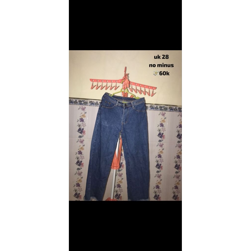 preloved celana jeans rawis