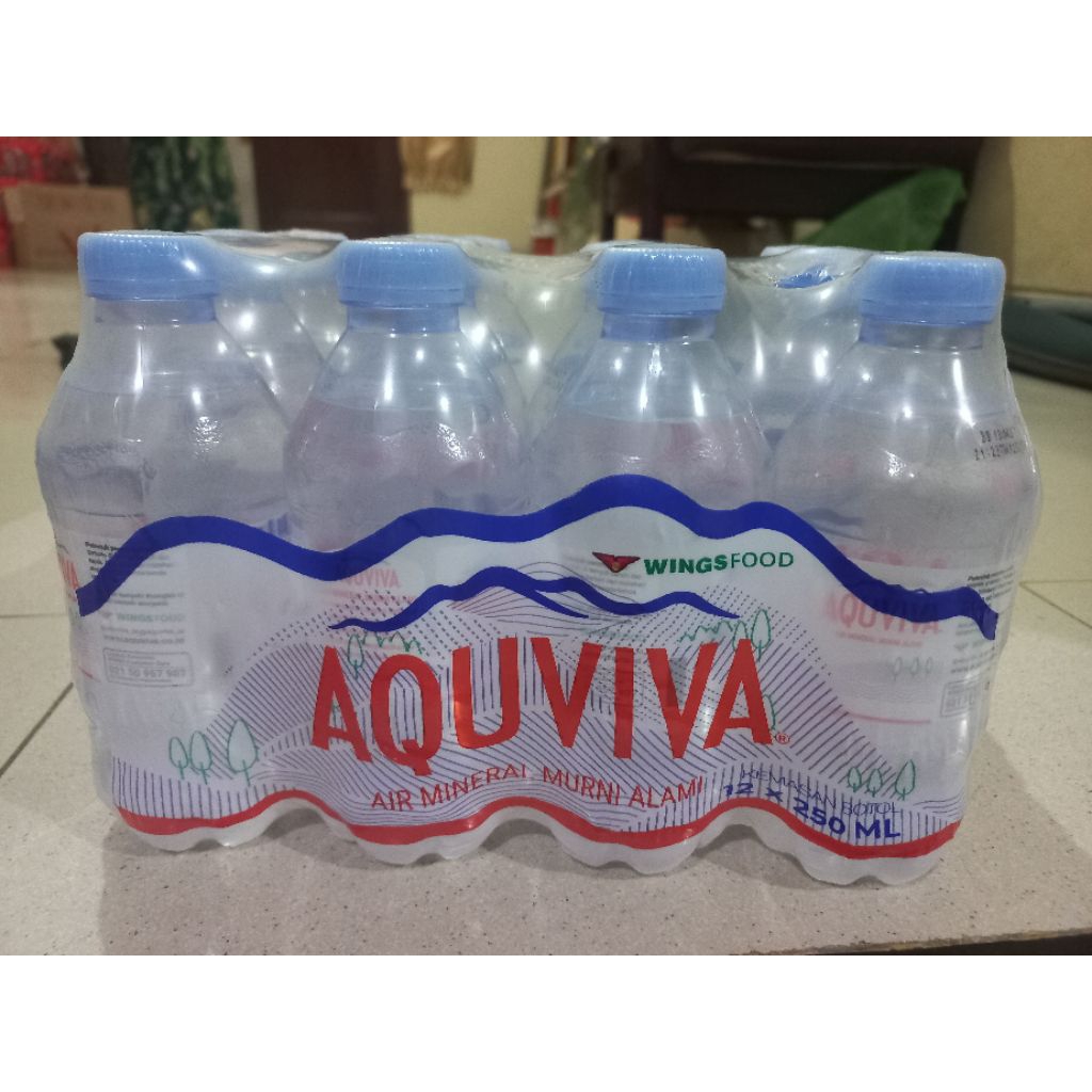 AQUVIVA 250 ML ISI 12 BOTOL