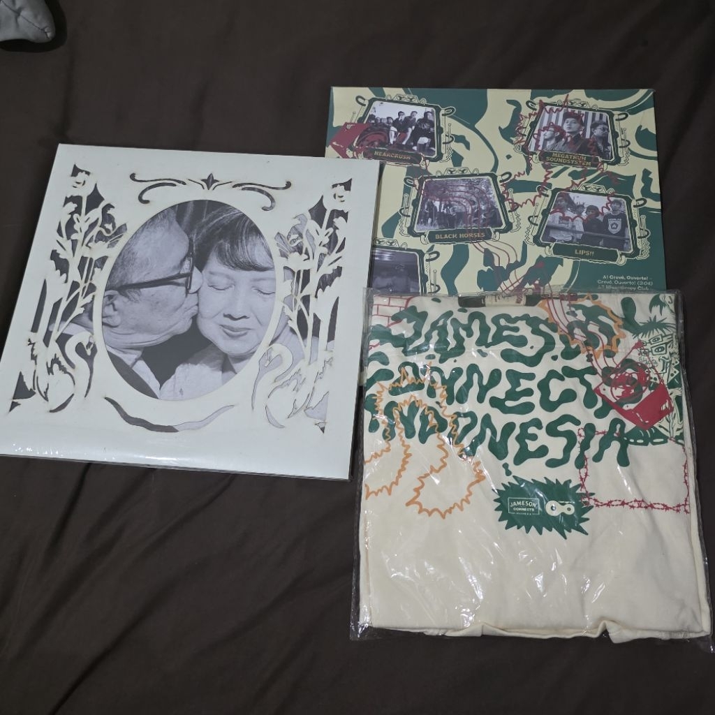 vinyl nadin amizah - Untuk Dunia, Cinta, dan Kotornya Bunga Tidur bonus vinyl