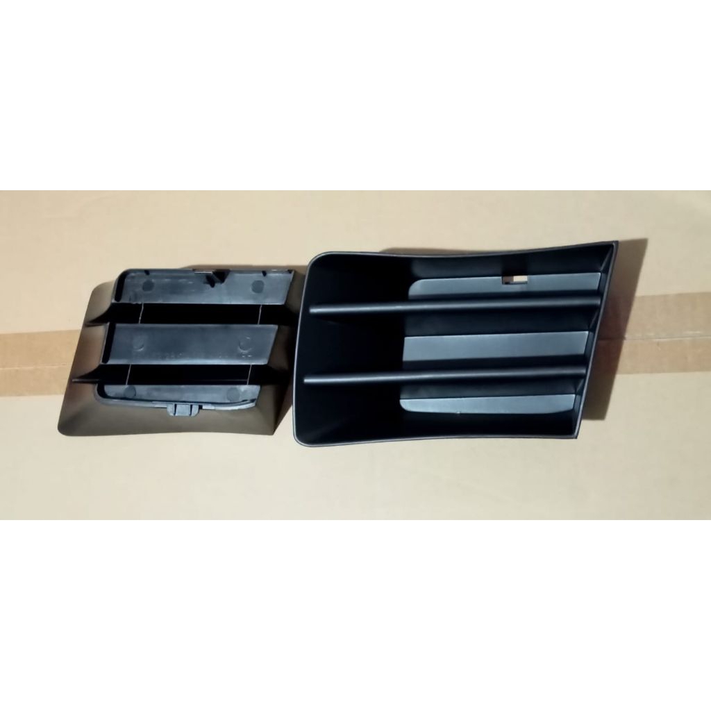 KISI KISI BEMPER/TUTUP BEMPER AVANZA VVT-I  2009