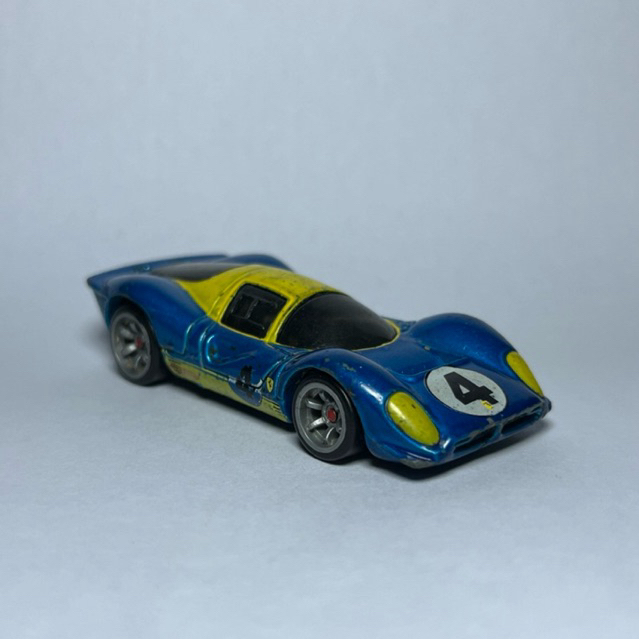Hot Wheels Ferrari P4 Ferrari Racer Yellow / Aqua Blue Loose