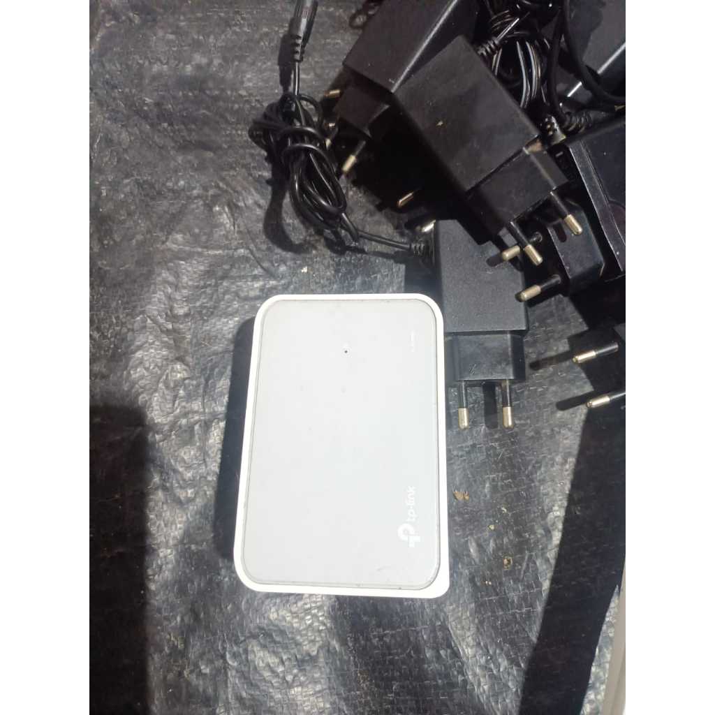 swich hub tplink 5 pot bekas