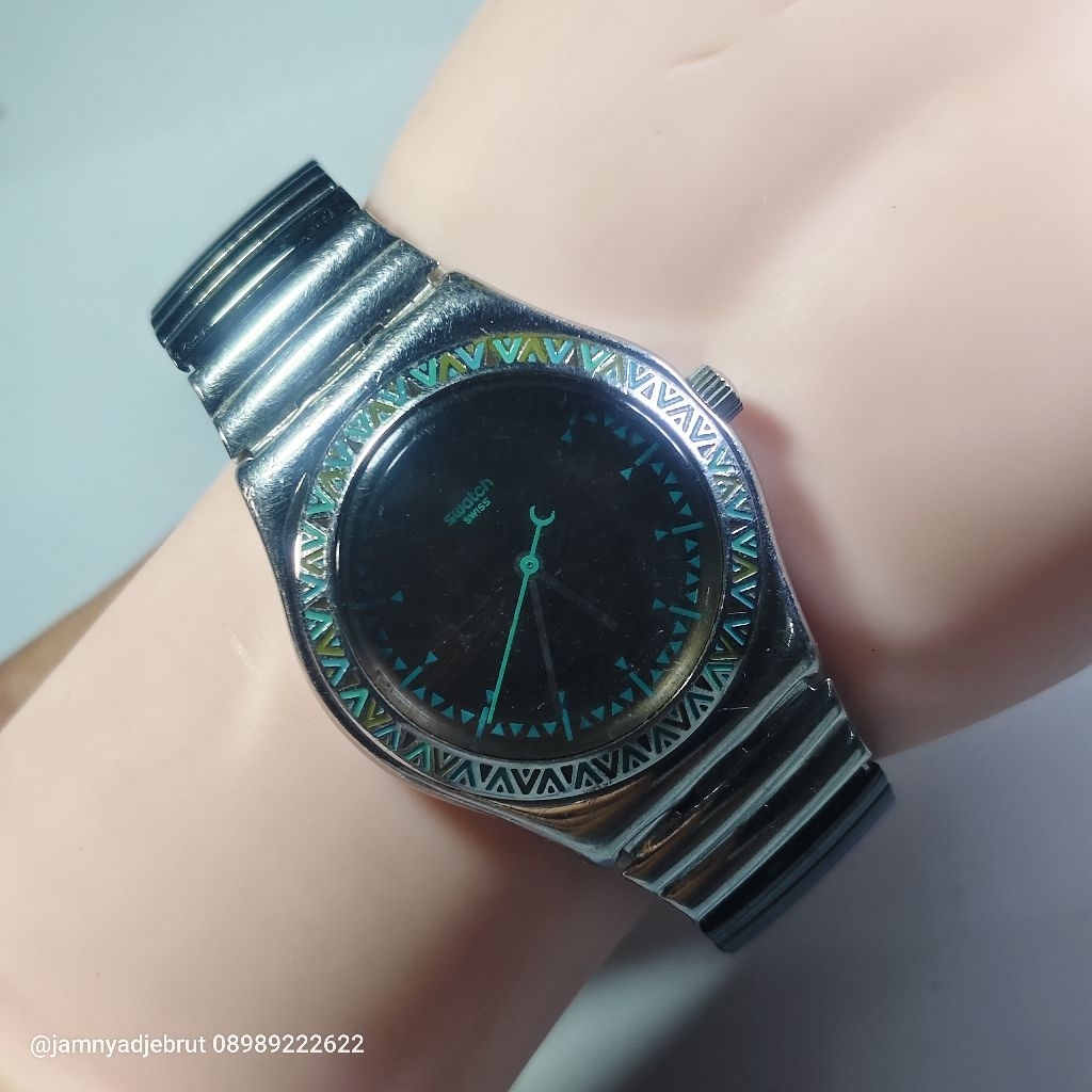 Jam Swatch Irony Swiss V8 Motif Etnik Bekas