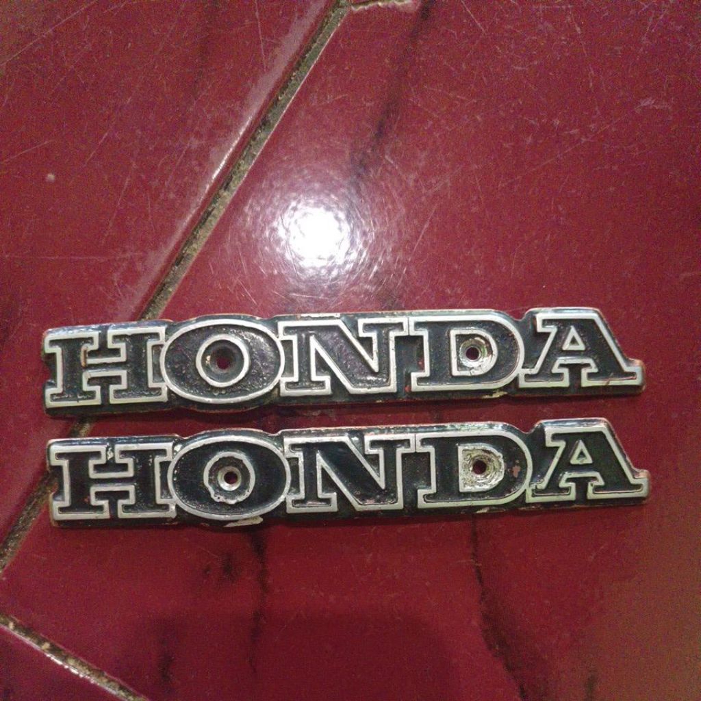 Emblem honda Cb/Cg 125