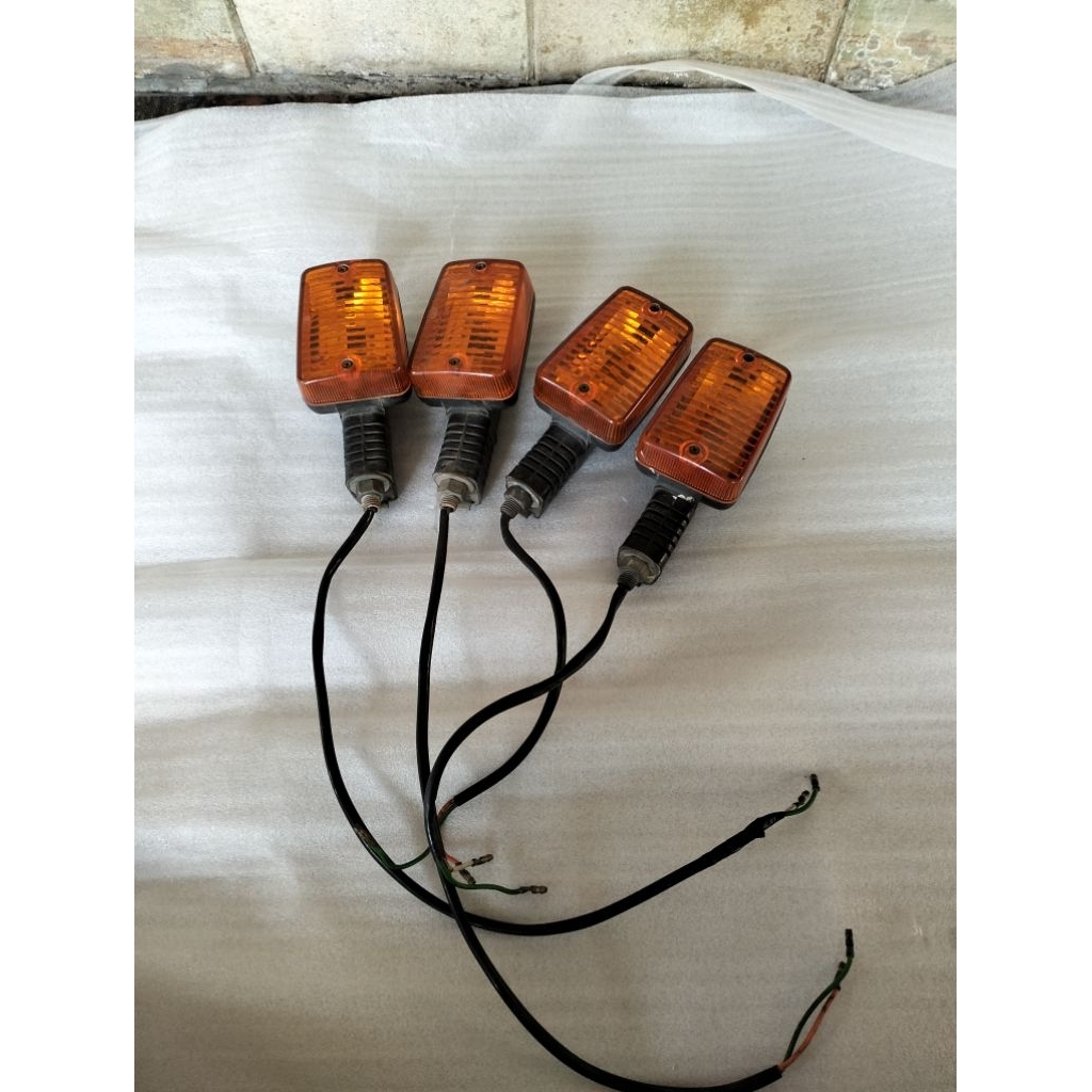 Lampu sein reting honda win original kgd utuh