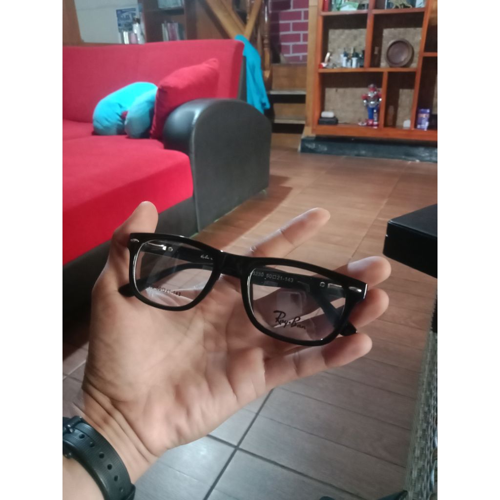 FRAME KACAMATA MADE IN ITALY