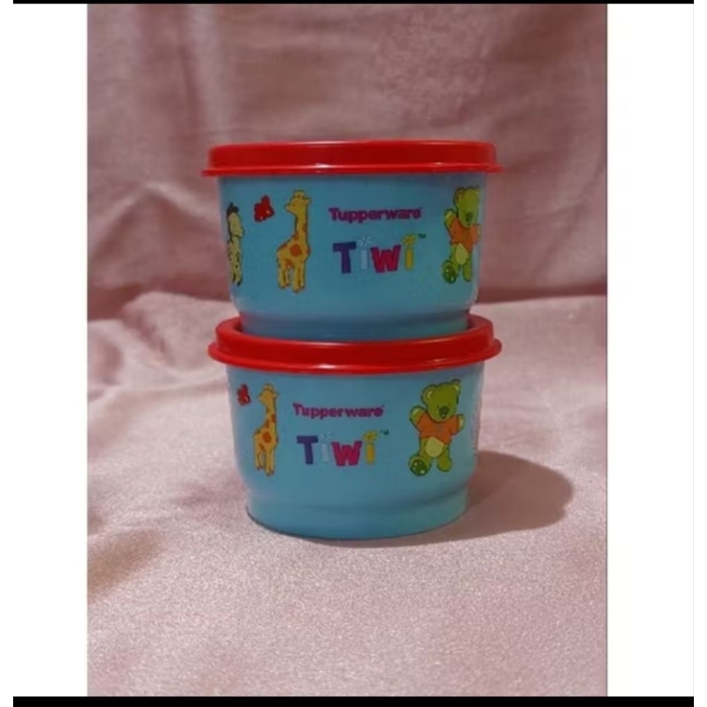 Snack cup tupperware