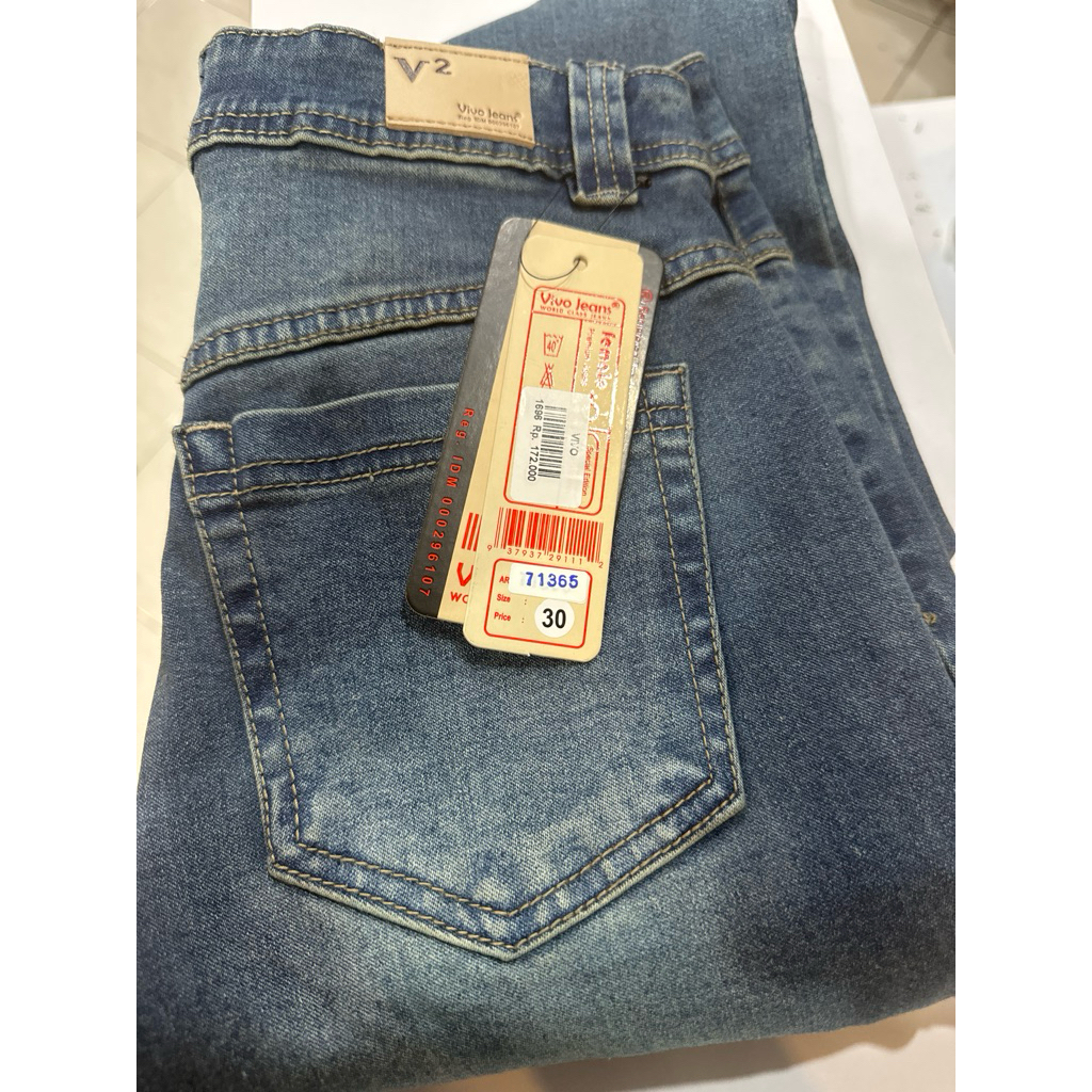 Vivo jeans cutbray