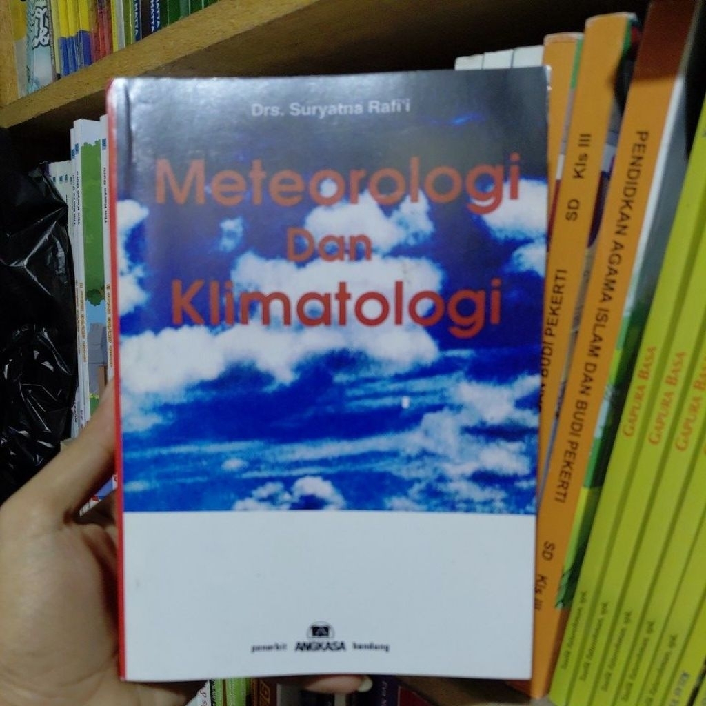 buku meteorologi dan klimatologi