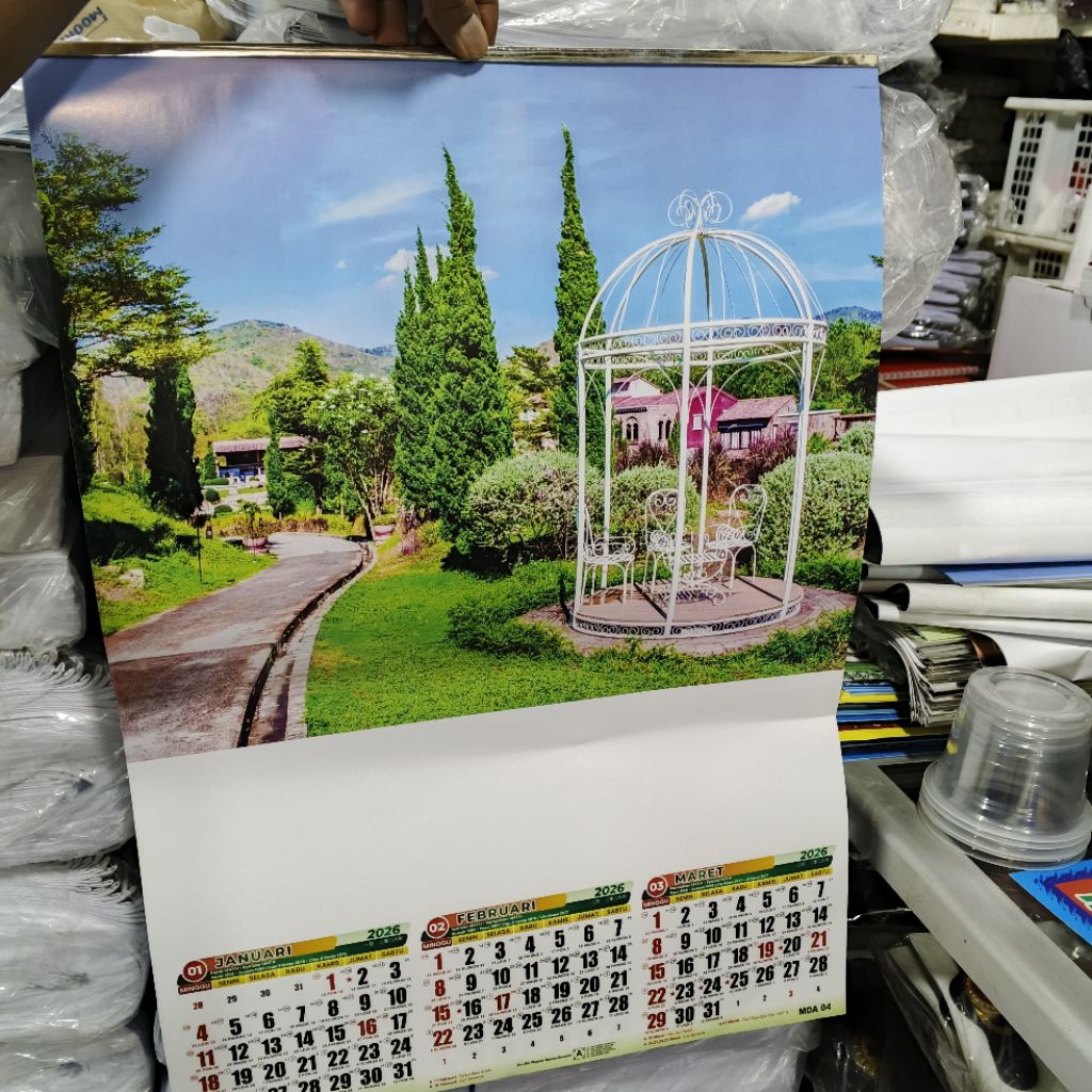 Kalender Dinding Triwulan/2026/terbaru
