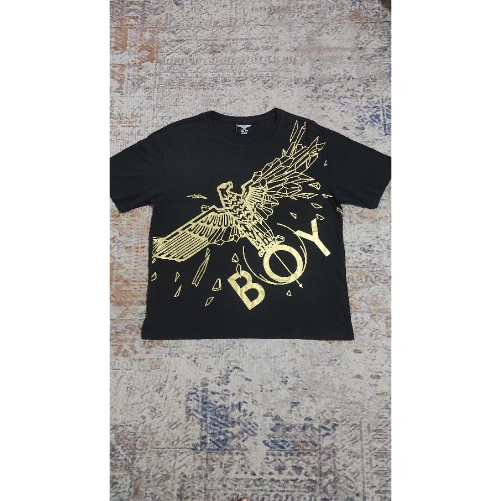t shirt boy London