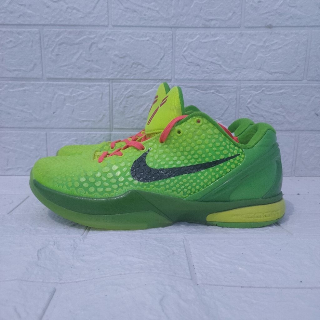 KOBE 6 PROTO SIZE 42