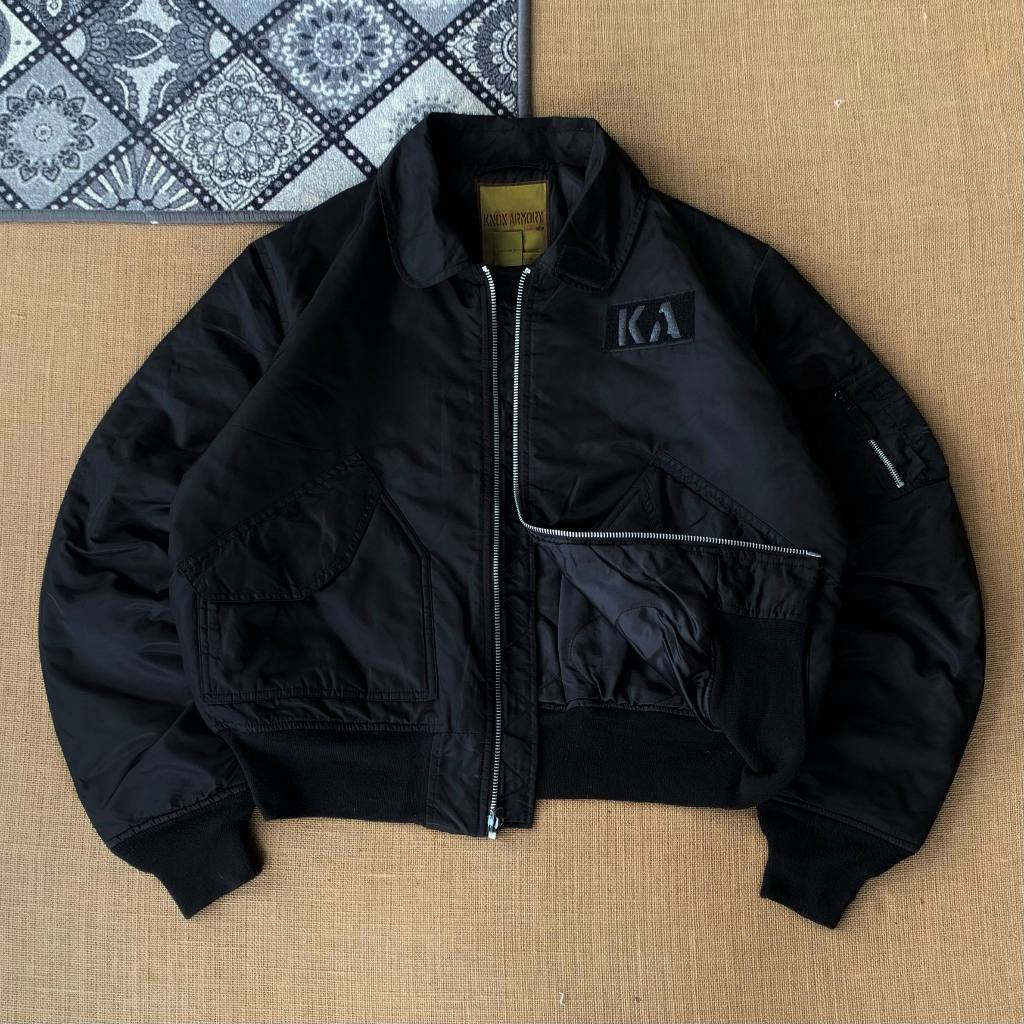 jaket Knox Armory by Alpha Industries size M (seperti baru) 100% original 041125O