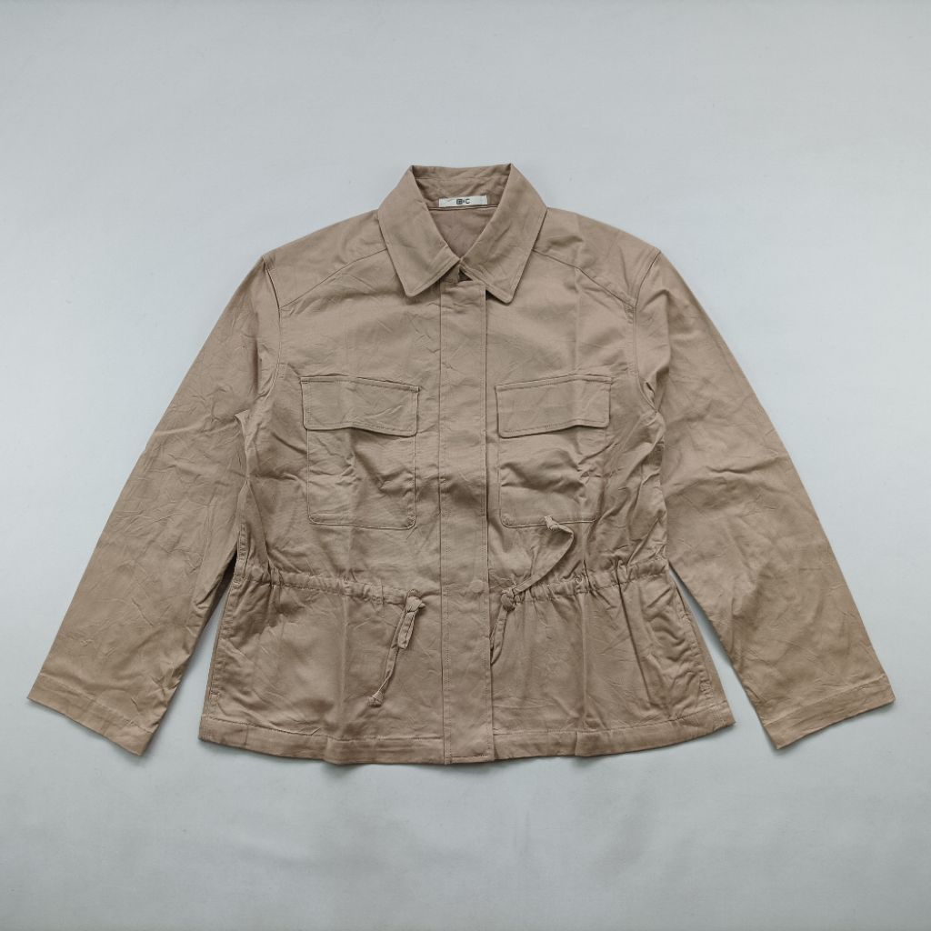 Uniqlo parka size M wanita H064