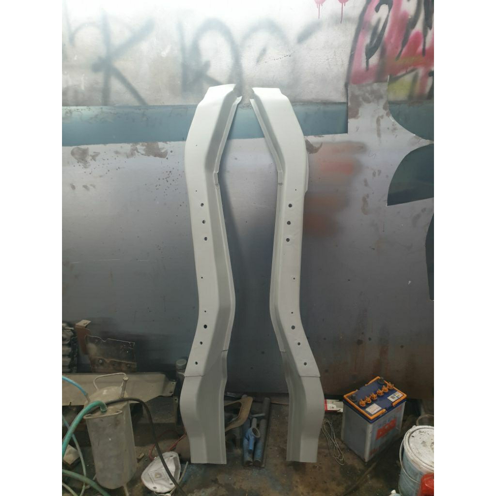 sasis depan + tengah futura & t120ss sudah di gabung