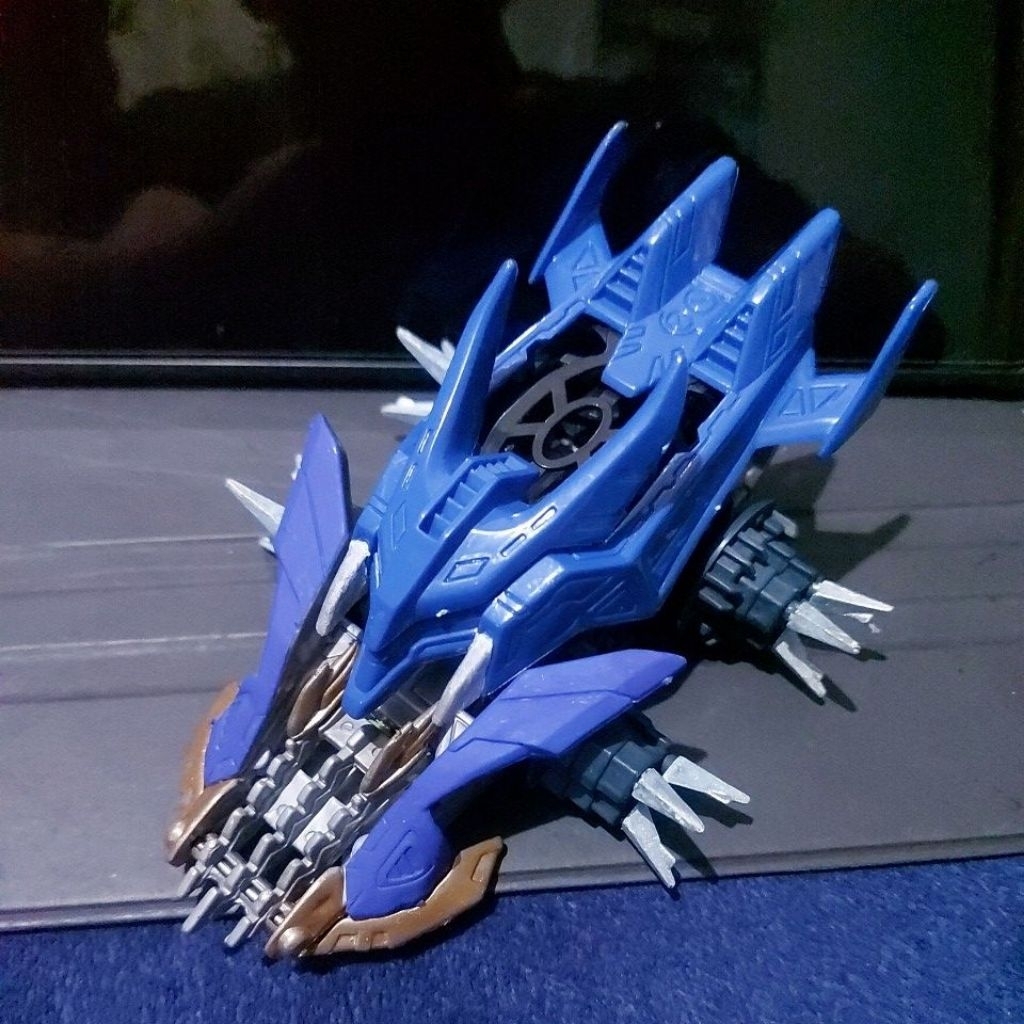 Crush Gear Raging Bullet Bullet Blue