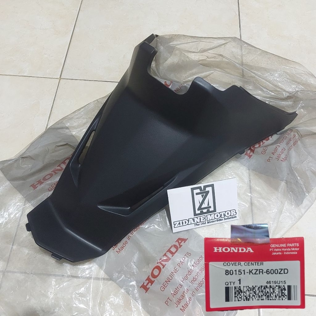 cover center tutup mesin bawah jok tangki honda vario 125 lama original AHM 80151-KZR-600ZD