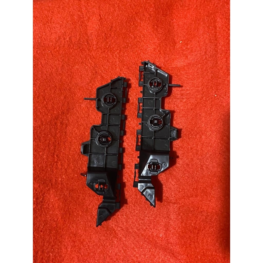 breket bemper depan mobil toyota avanza xenia 2016-2021