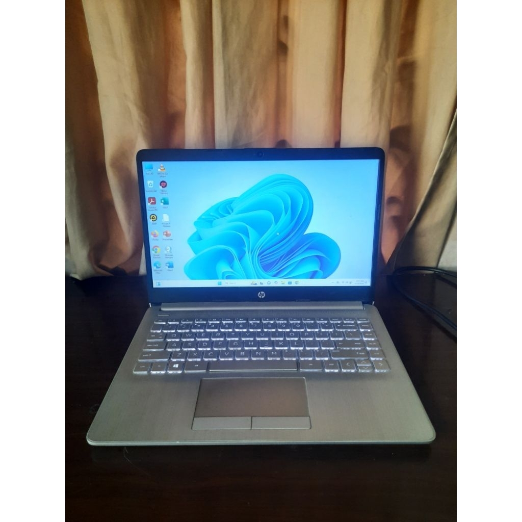 Laptop Second HP 14s DK0073AU
