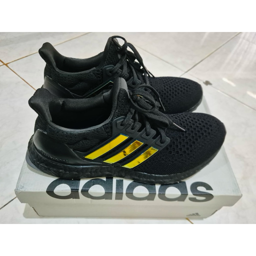adidas running/casual ORI 100%