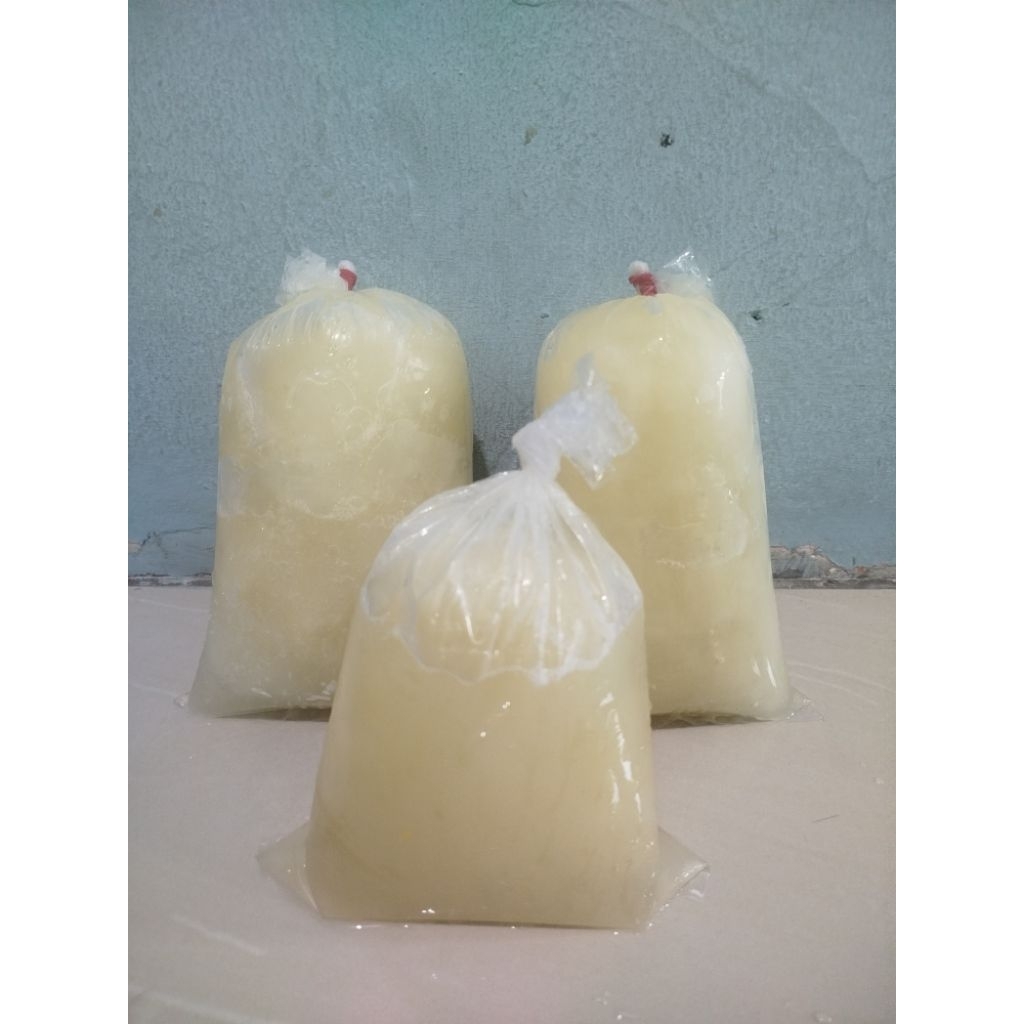 Putih Telur Bebek mentah fresh