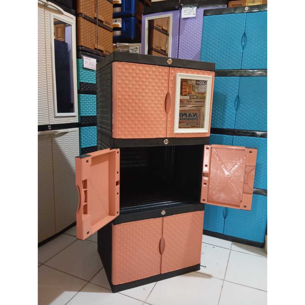 Lemari plastik kaca Doremi susun 3