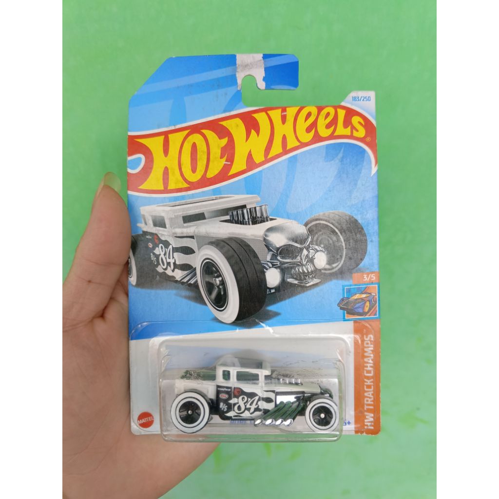 Hotwheels Bone Shaker