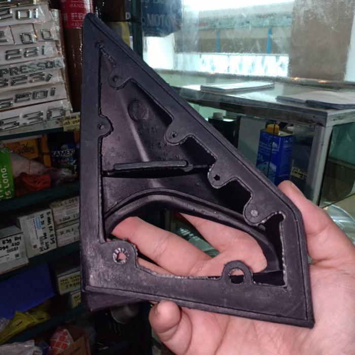 Karet spion mercy w124 Kanan