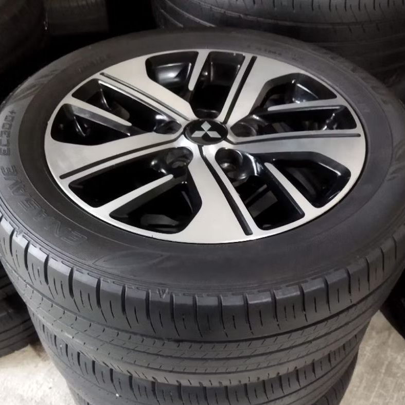 velg xpander Ultimate 2018 R16 original + ban. satuan