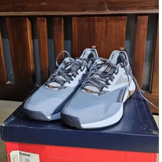 Sepatu Reebok Nanoflex Adventure TR 2 ukuran 42