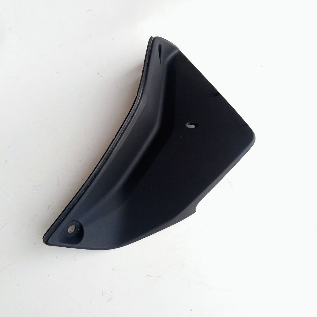 COVER LOUVER KANAN SUPRA X 125 HELM IN KYZ ORI COPOTAN MOTOR COVER SAYAP DALAM R KANAN SUPRA X125 HE