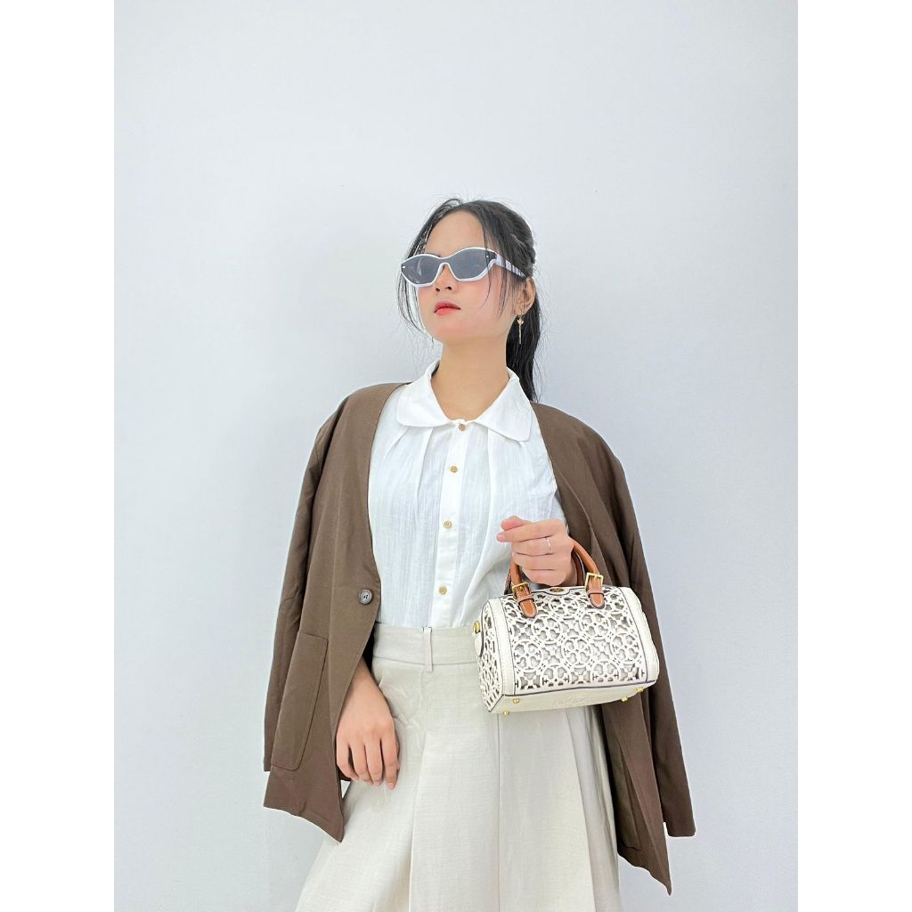 Barrel Top Handle Bag Tb Monogram Laser Cut