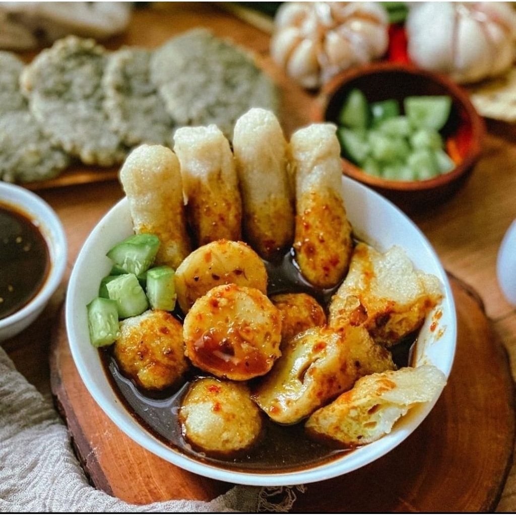 Pempek Asli Wong Palembang Campur