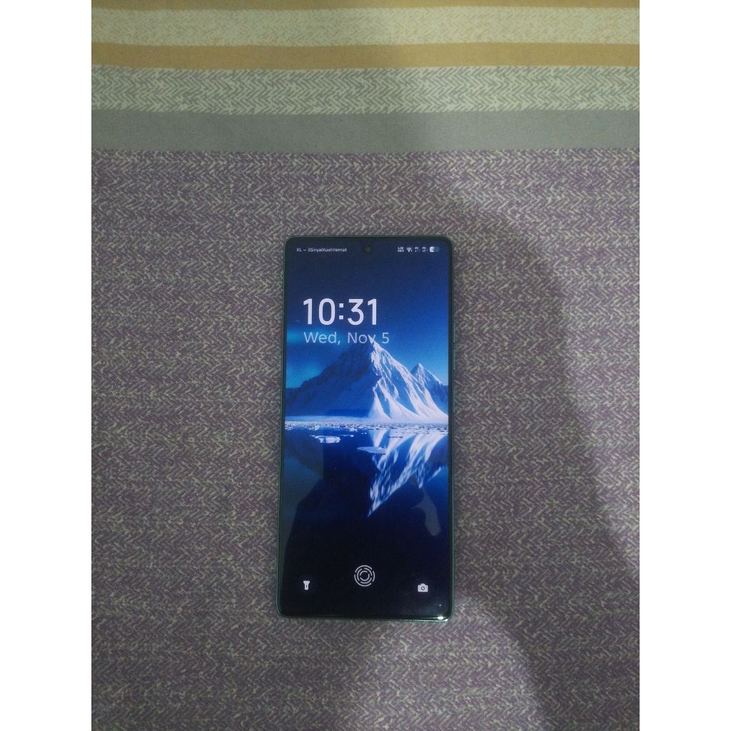 Tecno Camon 40 8/128GB 2nd Garansi ON
