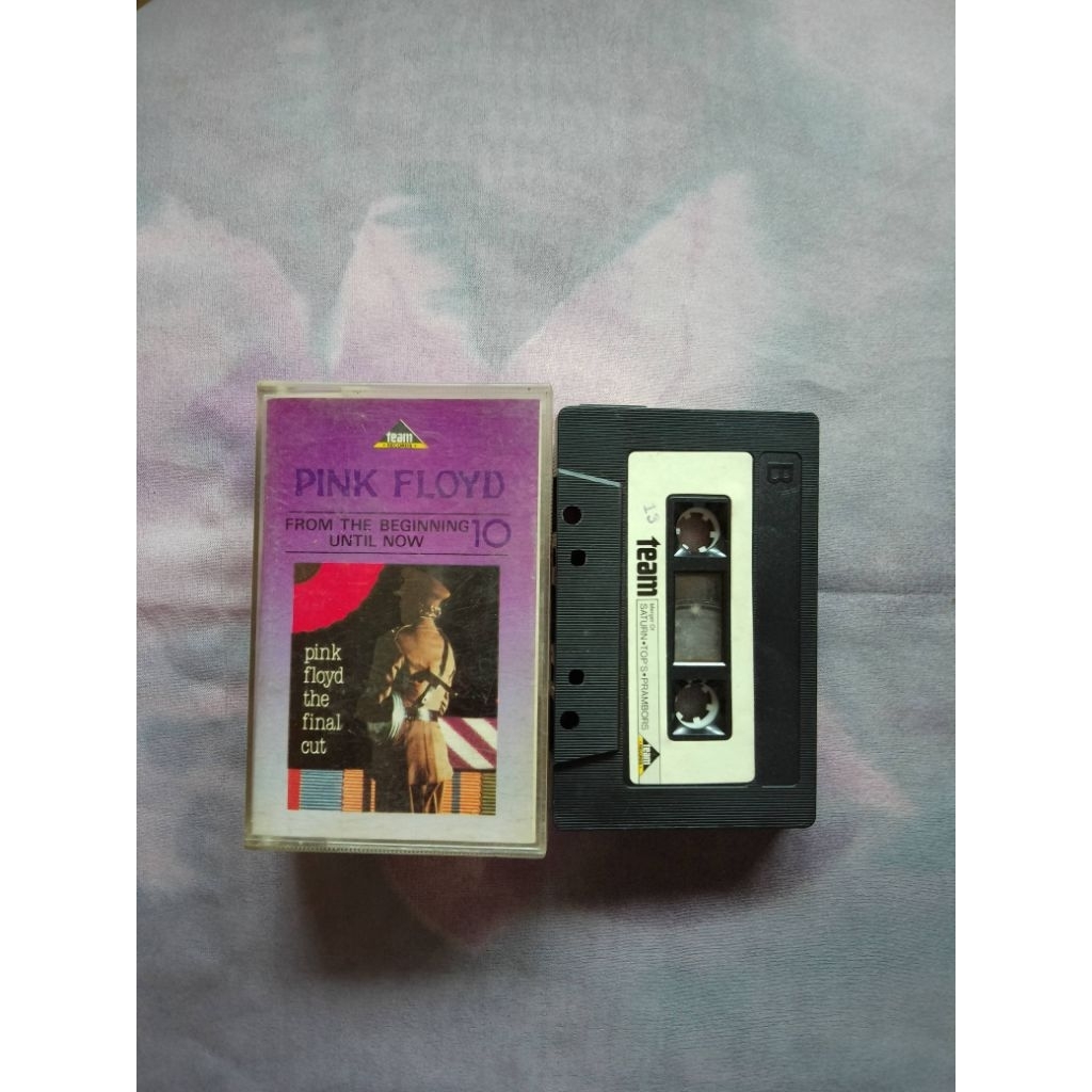 Kaset Pita Pink Floyd From The Beginning Until Now