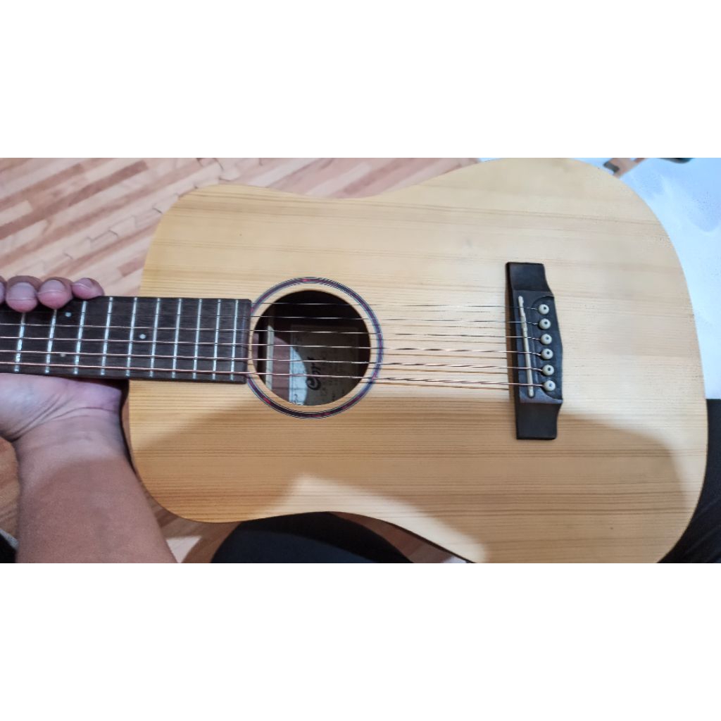 Gitar Cort Earth Mini Adirondack (Secondhand)