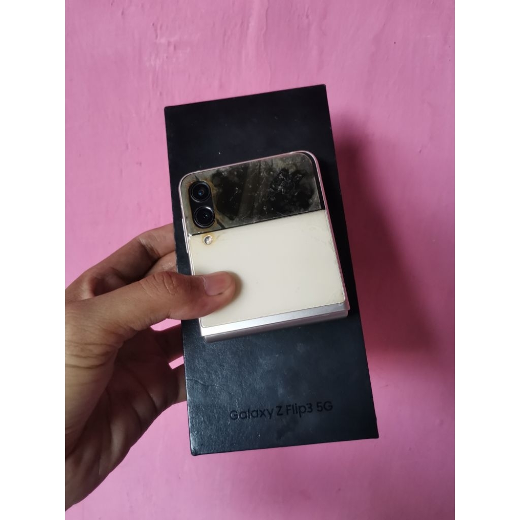 Samsung Z flip 3 minus lcd dalam
