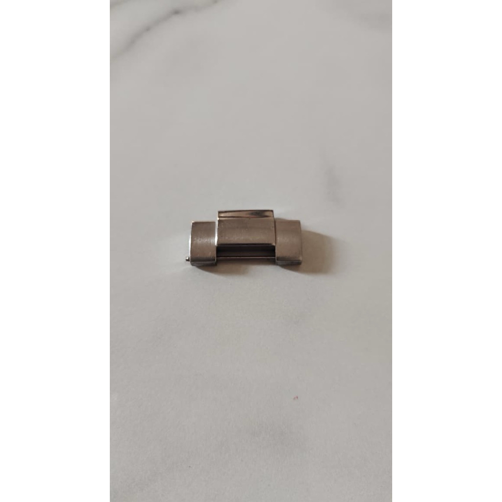 Rantai jam Alexandre Christie