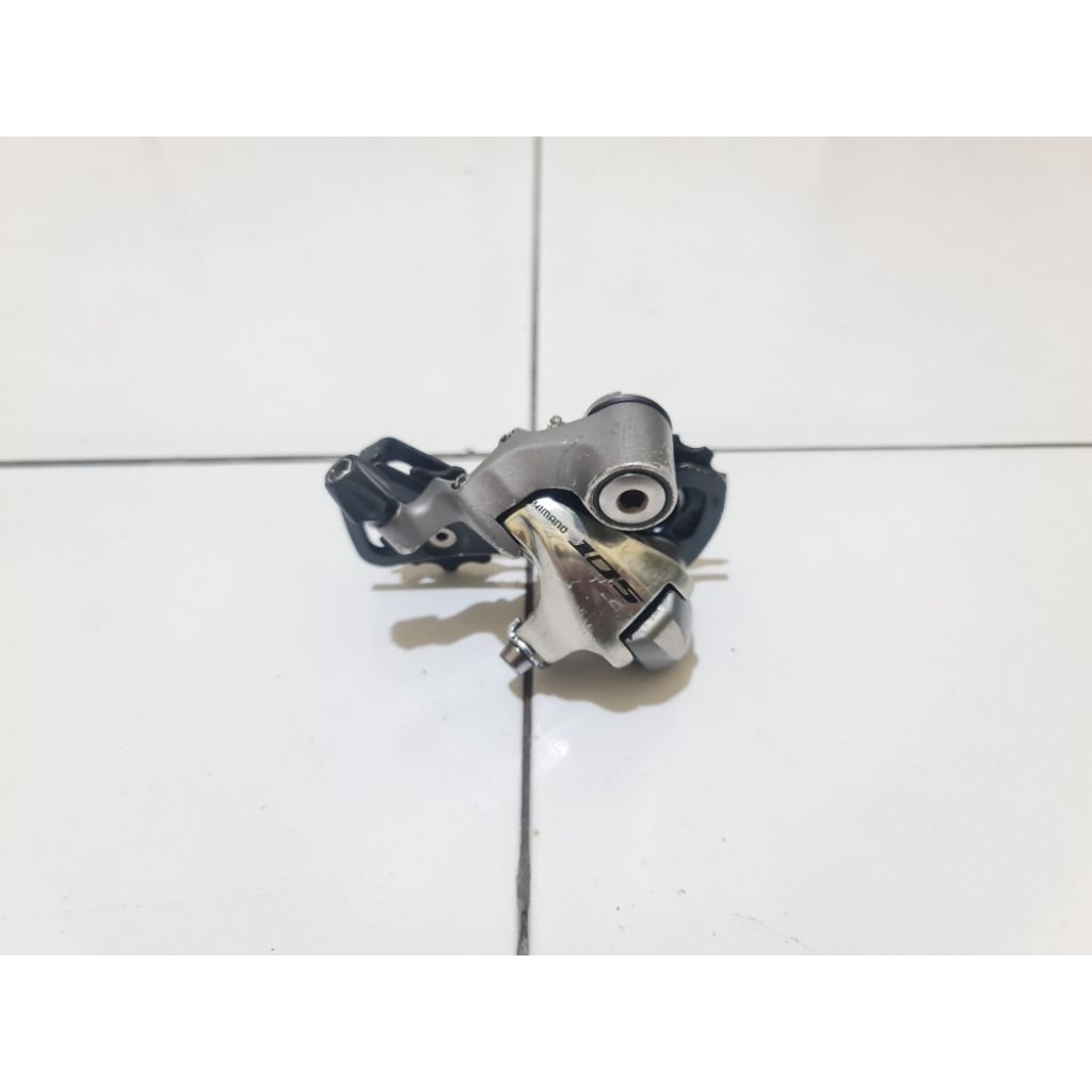 RD Rear Derailleur Shimano 105 seri 5700 japan 10speed