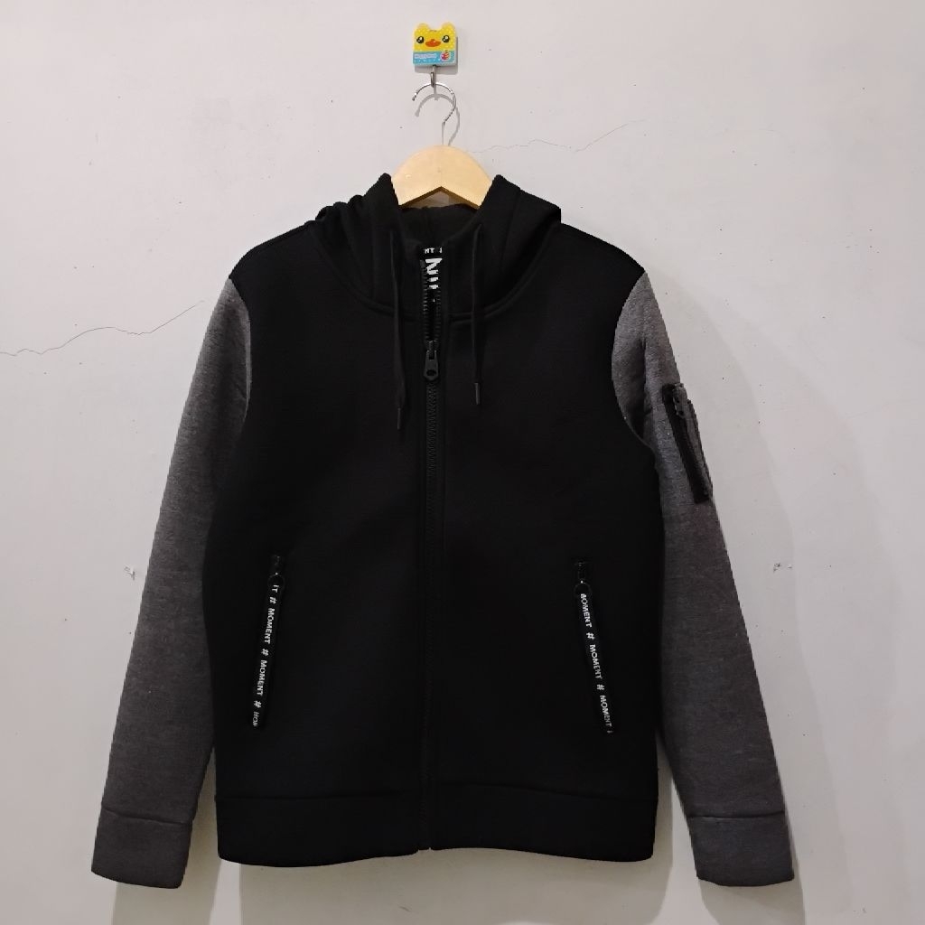 jacket Hoodie Zipper Nii size M ORi