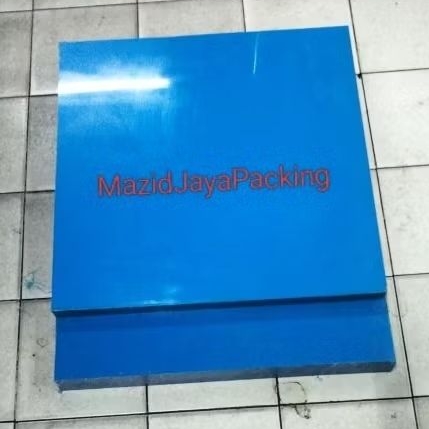 Nylon PE Sheet Biru/Polyethelen Sheet Blue 10mm x 30cm x 30cm