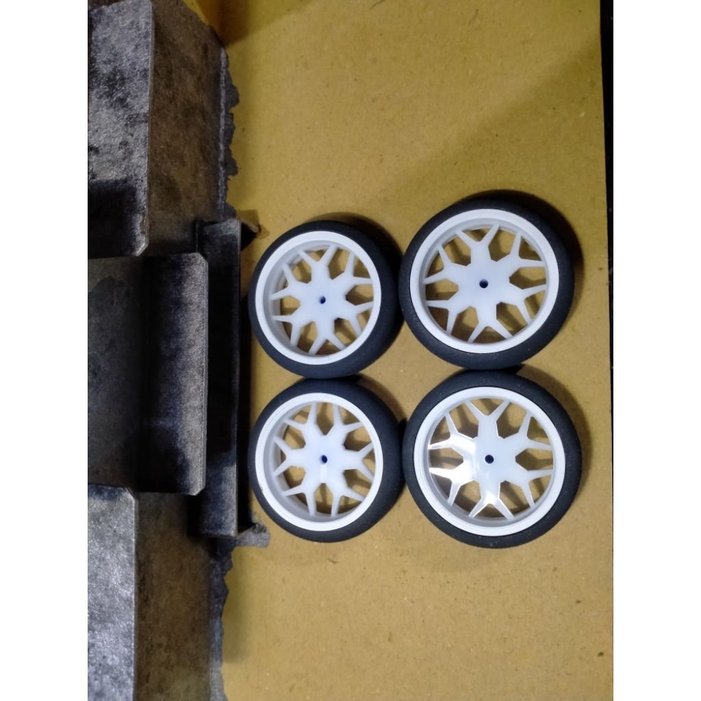 roda spon miniatur L300, granmax, traga