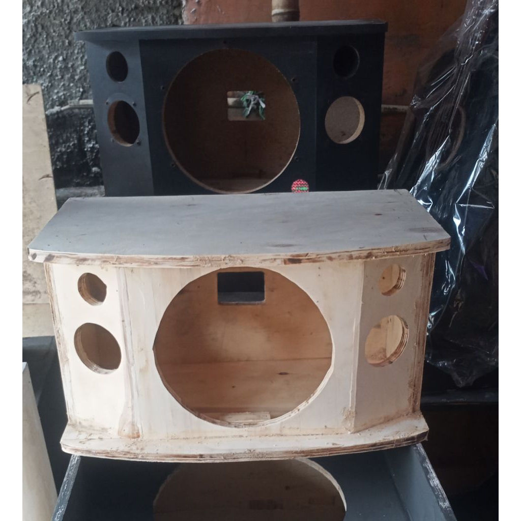 box salon speaker karaoke rumahan,pengajian,senam.aula