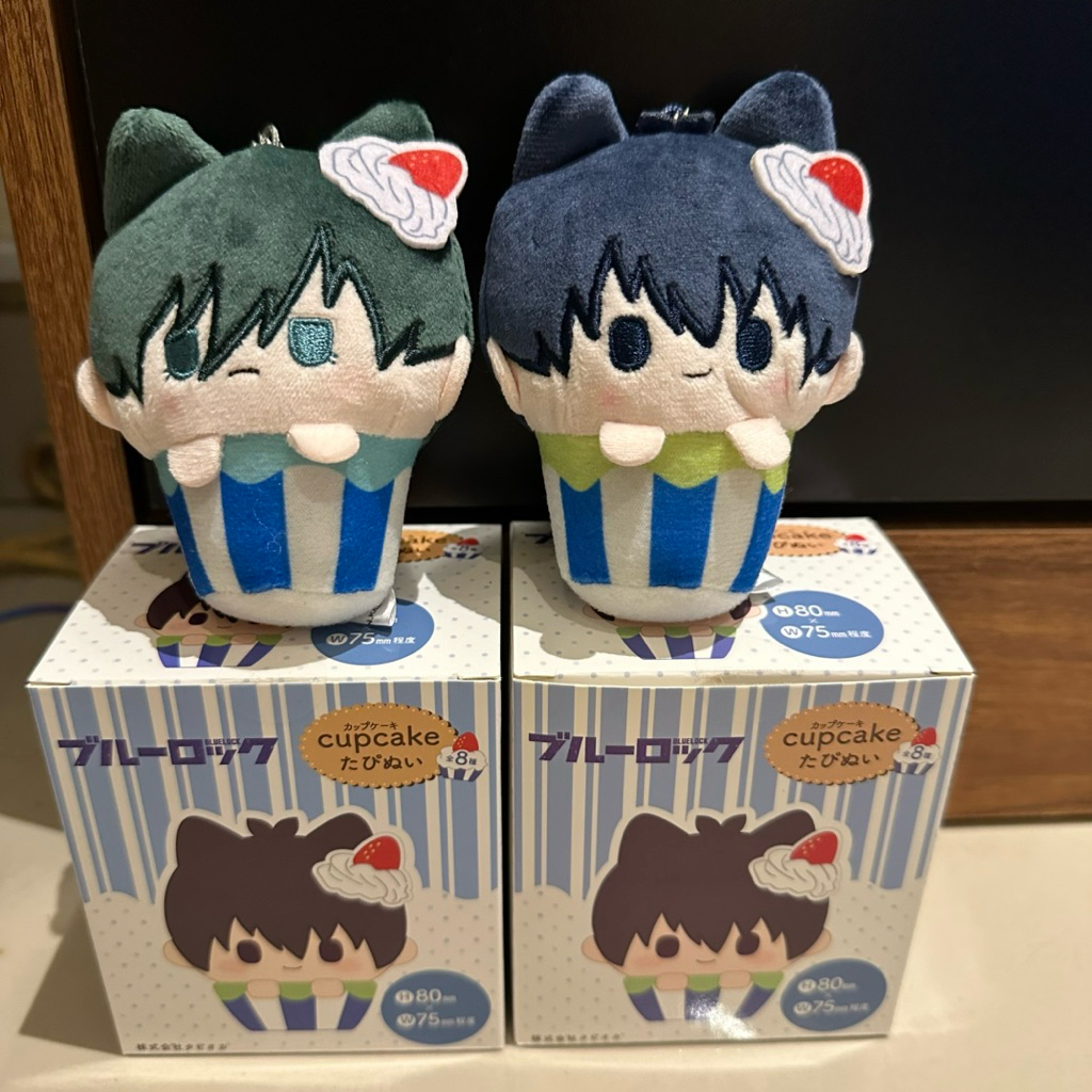 Blue Lock Bluelock Cup Cake Tapinui Plushie Mascot Rin Itoshi Isagi