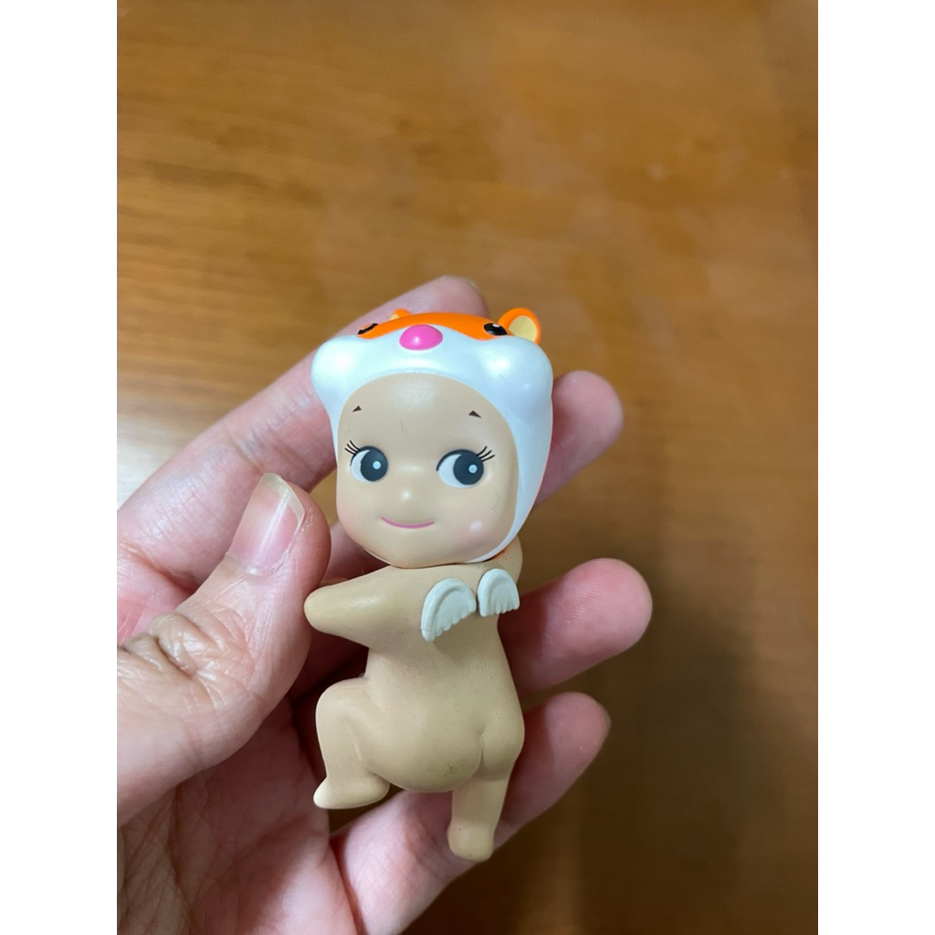 Sonny Angel Looking Back Hamster Used