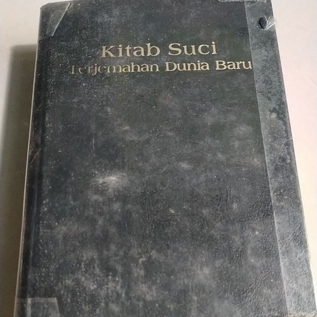 KITAB SUCI TERJEMAHAN DUNIA BARU