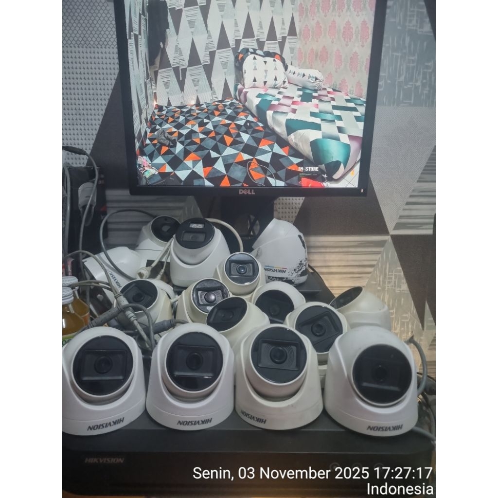 KAMERA HIKVISION INDOOR ANALOG 2MP  (DS-2CE76D0T-EXLPF)