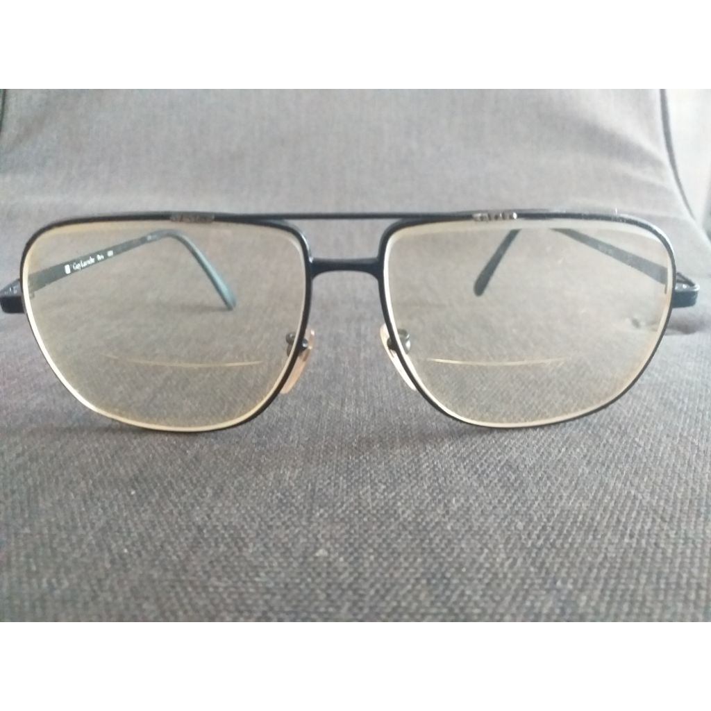 GUY LAROCHE Kacamata