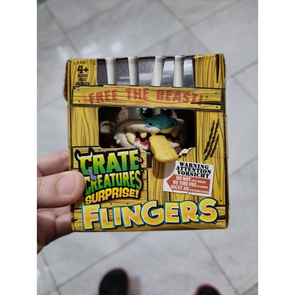 Mainan Flingers Crate Creatures Surprise - Stubbs