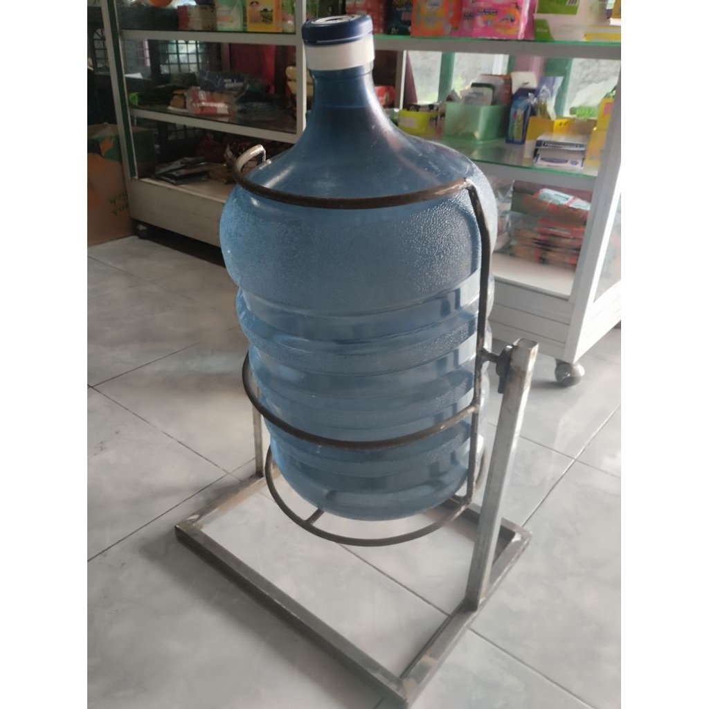 dispenser galon otomatis/ alat penumpah galon